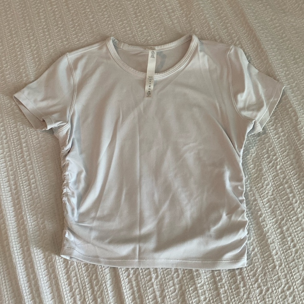 Lululemon scrunch sides t shirt white
